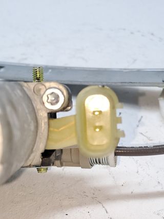 ELEVALUNAS TRASERO IZQUIERDO KIA STONIC (4)