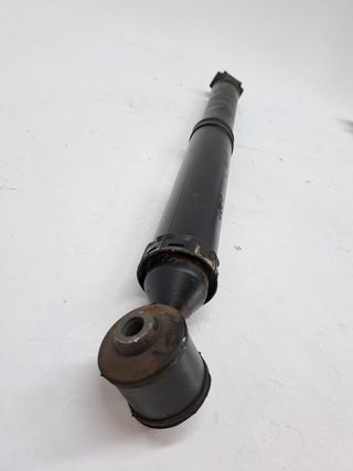 AMORTIGUADOR TRASERO IZQUIERDO PEUGEOT 208 (2)