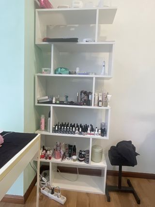 Estantería blanca modular