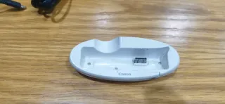 Cámara Digital Canon IXUS i⁷ Zoom + Accesorios