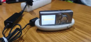 Cámara Digital Canon IXUS i⁷ Zoom + Accesorios