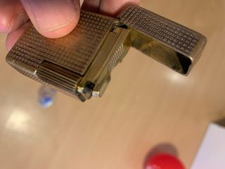 Mechero S.T. Dupont Dorado