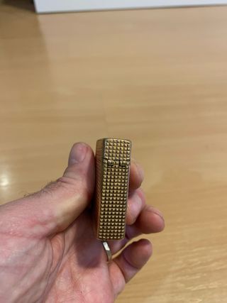 Mechero S.T. Dupont Dorado