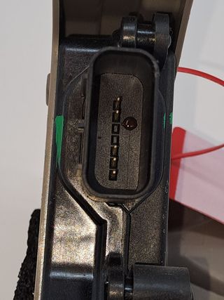 CERRADURA PUERTA DELANTERA IZQUIERDA KIA XCEED