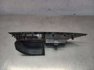 MANDO ELEVALUNAS DELANTERO IZQUIERDO SEAT ALTEA (