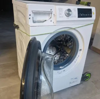 Lavadora Secadora Hisense