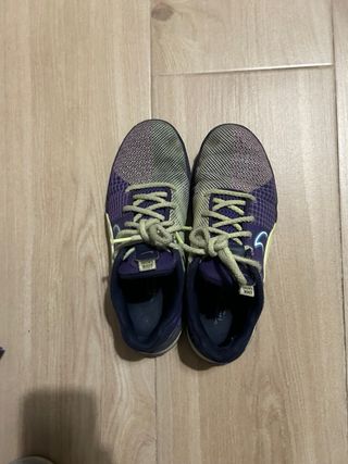 Nike Metcon Morado/Amarillo