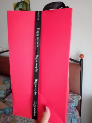 Orsetto di rose artificiali