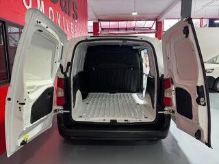 Peugeot Partner 2021