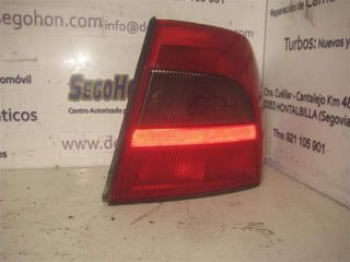 PILOTO TRASERO DERECHO OPEL VECTRA B CARAVAN