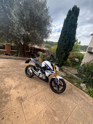 BMW G310R Naked Moto