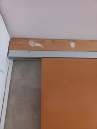 Puerta corredera interior madera