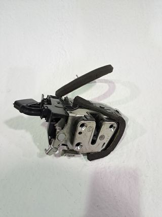 CERRADURA PUERTA DELANTERA DERECHA NISSAN MICRA (K13)