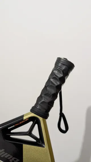 Pala Bullpadel AXYM DB23