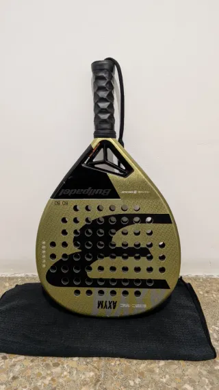 Pala Bullpadel AXYM DB23