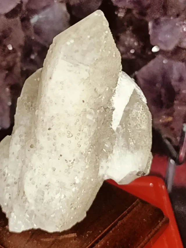 Cuarzo dragón con  calcita Esférica, rareza!!