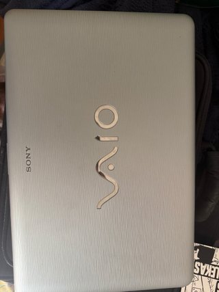 Portátil Sony Vaio VGN-NW21MF Plata