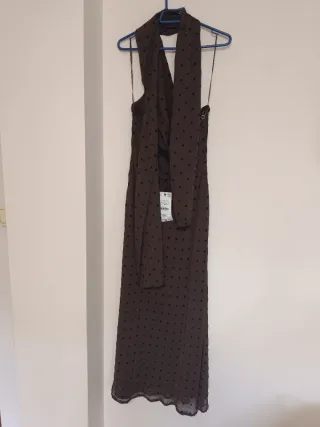 Vestido largo lunares foulard Zara