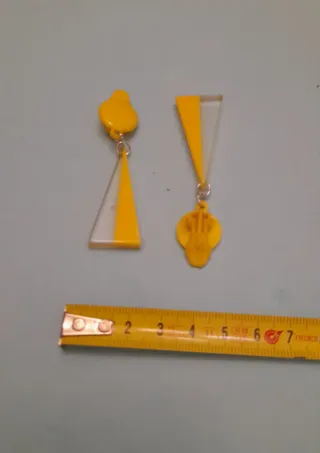 Pendientes clip triángulo