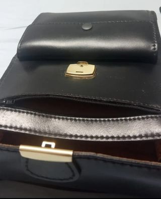 BOLSO CUERO BANDOLERA NEGRO