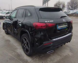 Mercedes GLA 200 1.4cc 163cv HIBRIDO AUTO AÑO 2023