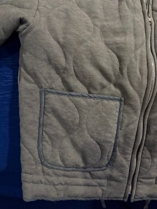 Chaqueta acolchada gris mujer
