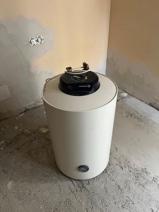 Termo eléctrico 80L