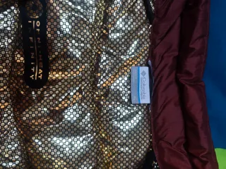 Chaqueta Columbia Talla M Roja Omni Heat infinity