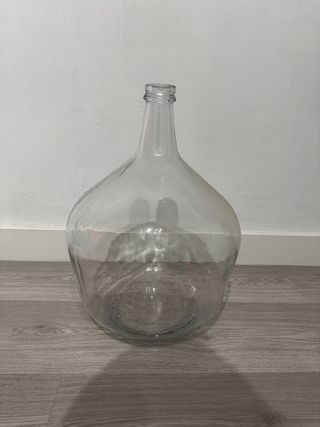 Jarrón de vidrio grande