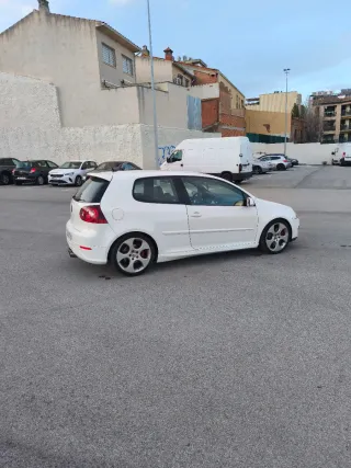 Volkswagen Golf 2008