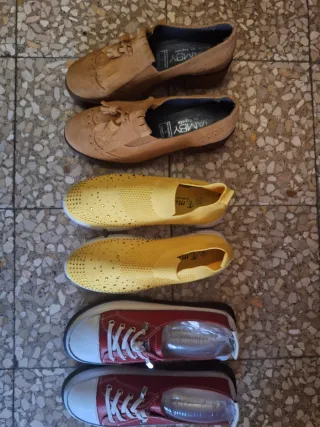 Zapatos AMBY Marrones, Rojos y Amarillos