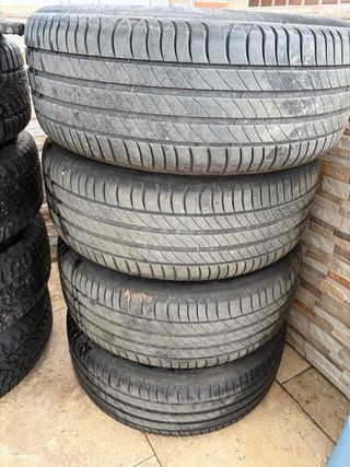 Ruedas Audi Michelin 225/55/R17
