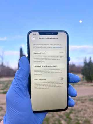 iPhone 11 Pro Max + Auriculares