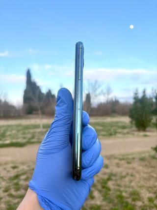 iPhone 11 Pro Max + Auriculares