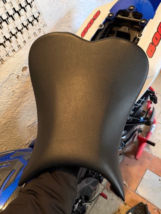 Asiento Suzuki GSXR K7