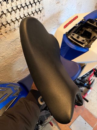 Asiento Suzuki GSXR K7