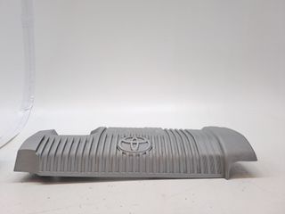 TAPA MOTOR TOYOTA YARIS (3)