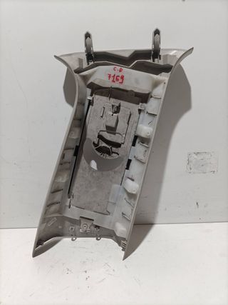 MOLDURA PEUGEOT 308 (25)