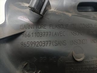 MOLDURA PEUGEOT 308 (27)