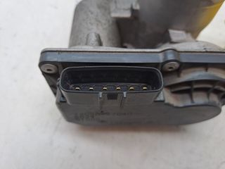 CAJA MARIPOSA TOYOTA YARIS (3)