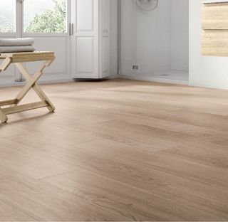 Suelo porcelánico Kala efecto madera natural