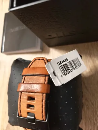 Reloj Diesel Negro y Marrón Nuevo