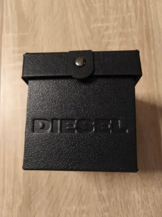 Reloj Diesel Negro y Marrón Nuevo