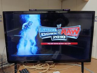 Nintendo Wii + Juego WWE SmackDown vs Raw 2010