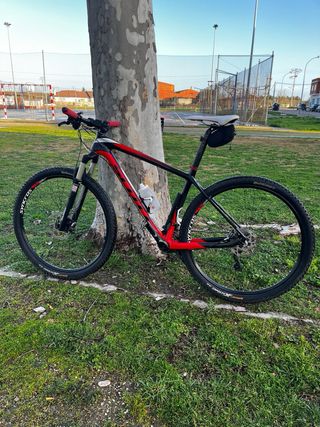 Scott Scale 935 Carbono 29” Talla L