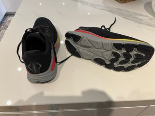 Zapatillas Hoka Clifton 10 -12DNuevas sin estrenar