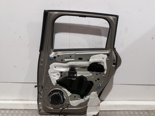 PUERTA TRASERA DERECHA PEUGEOT 3008 9HR