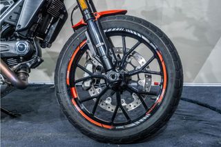 DUCATI SCRAMBLER FULL THROTTLE LIMITABLE * TERMIGNONI * IMPECABLE