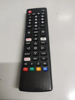 Mando a distancia LG. A estrenar.