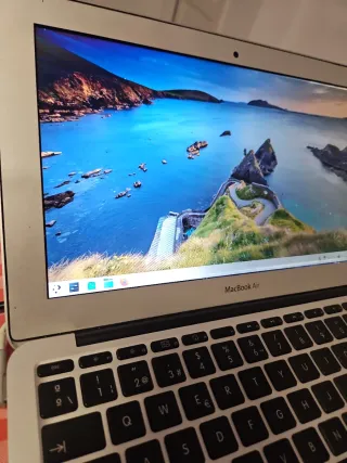MacBook Air 11 Plata
